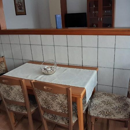 Apartment Ivana Gospić Extérieur photo