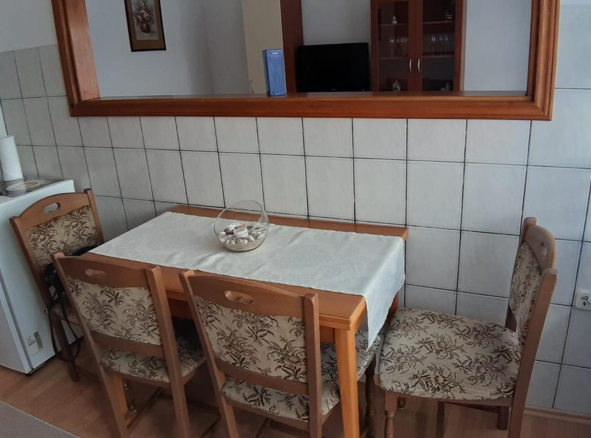 Apartment Ivana Gospić Extérieur photo